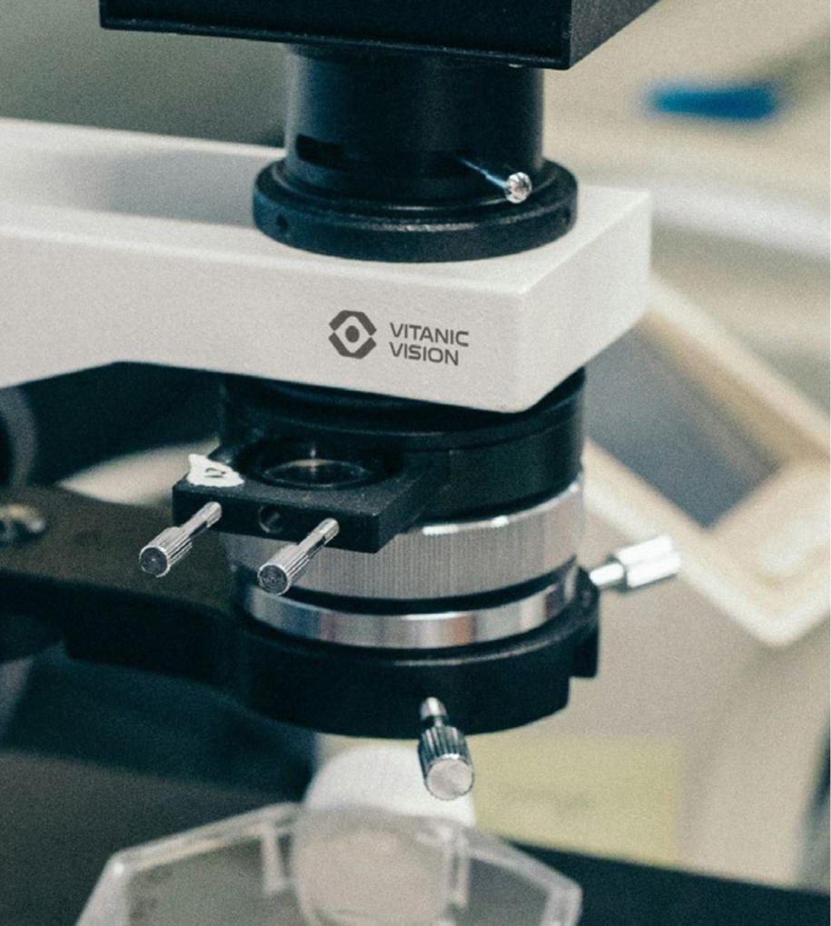 Vitanic Vision laboratory microscope
