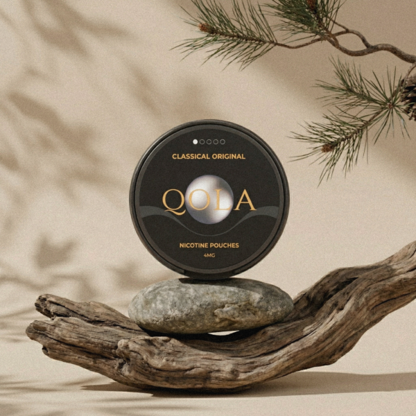 QOLA_NICOTINE_POUCH_CLASSICALORIGINAL_4MG_LIFESTYLE_2
